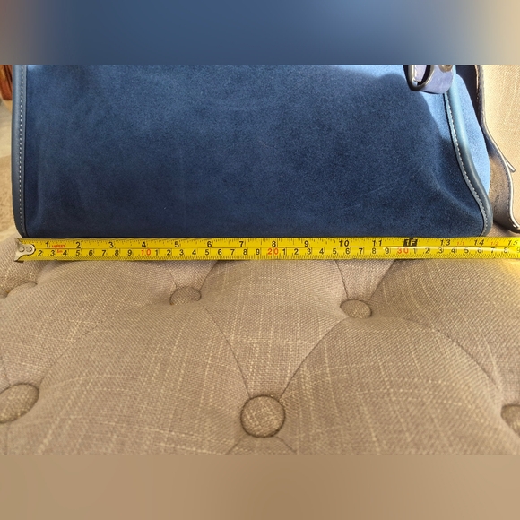 Authentic Coach Navy Blue Suede And Leather 1941 Rogue 36 Tote Bag - Picture 7 of 16